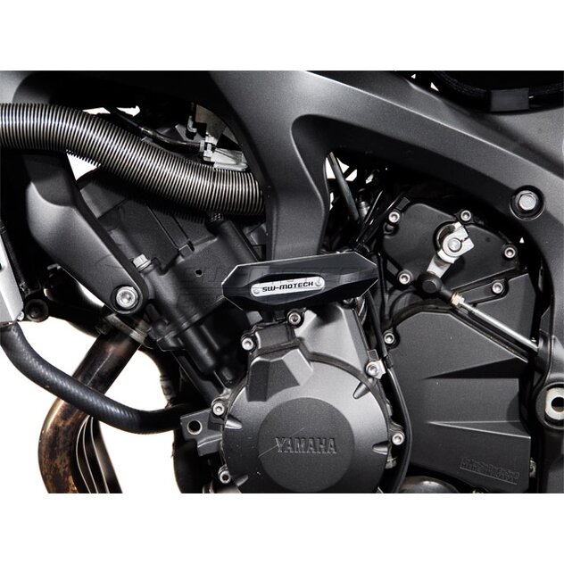 stp_06_590_10000__b_yamaha fz6
